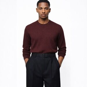 BANANA REPUBLIC - Premium Burgundy Merino Wool Crewneck Sweater